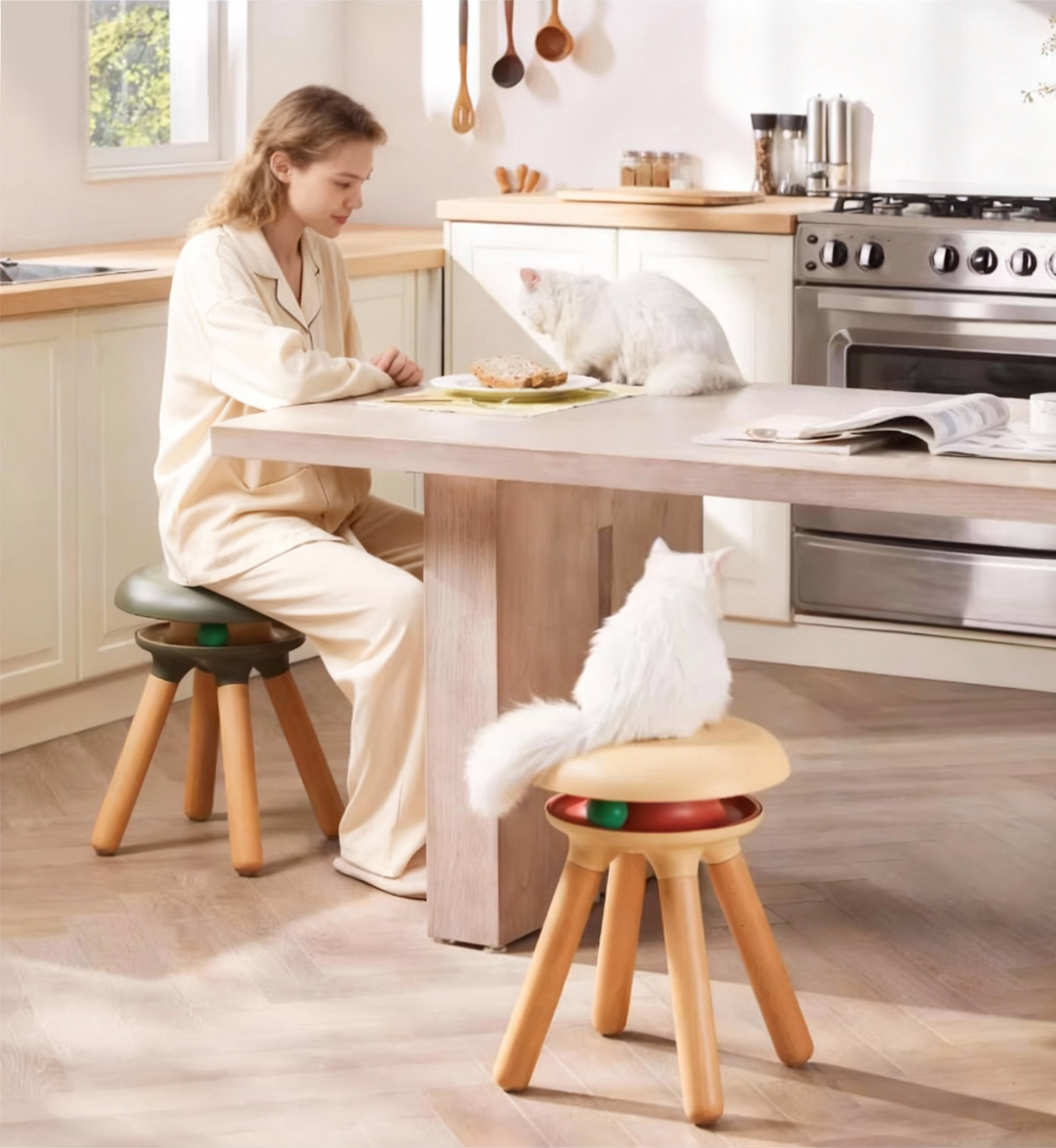 CasaDosa AsteroidOrbit Designed Macarons Fun Cat Stool Pet-Friendly Furniture Human-Pet Interactive Furniture Pet Toys